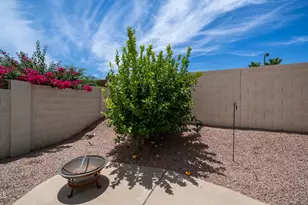 17810 N Phoenician Dr, Surprise, AZ 85374 - Photo 30