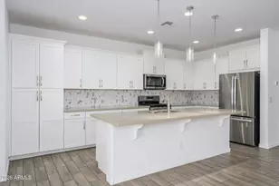 11574 W Levi Dr, Avondale, AZ 85323 - Photo 4