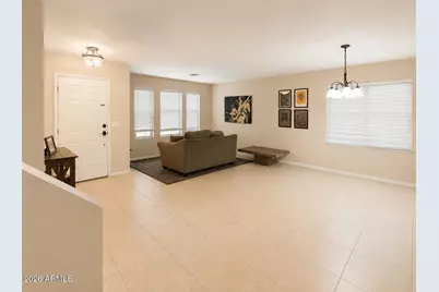 425 W Midland Lane, Gilbert, AZ 85233 - Photo 10
