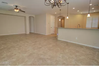 193 W Leatherwood Avenue, San Tan Valley, AZ 85140 - Photo 10