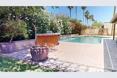 2534 S Grandview Avenue, Tempe, AZ 85282 - Photo 2