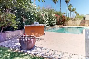 2534 S Grandview Ave, Tempe, AZ 85282 - Photo 2
