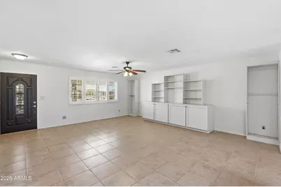 10747 W Hope Drive, Sun City, AZ 85351 - Photo 6