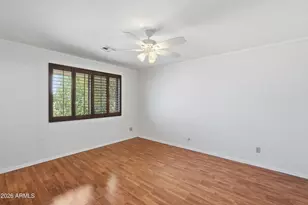 10747 W Hope Dr, Sun City, AZ 85351 - Photo 12