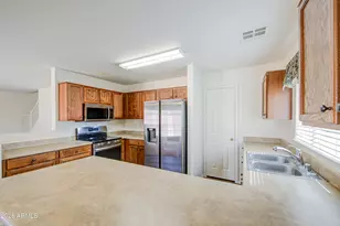 23934 W Desert Bloom St, Buckeye, AZ 85326 - Photo 40