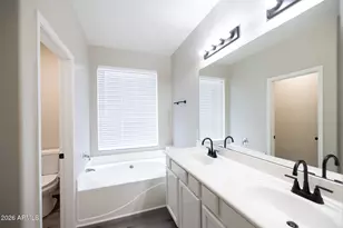 4301 E Oxford Ln, Gilbert, AZ 85295 - Photo 32