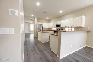 4301 E Oxford Ln, Gilbert, AZ 85295 - Photo 8