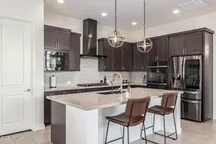 837 E Monte Wy, Phoenix, AZ 85042 - Photo 14