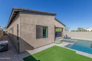 837 E Monte Wy, Phoenix, AZ 85042 - Photo 38