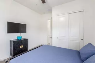 837 E Monte Wy, Phoenix, AZ 85042 - Photo 28