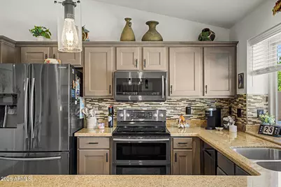 9117 W Tonto Lane, Peoria, AZ 85382 - Photo 26