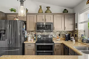 9117 W Tonto Ln, Peoria, AZ 85382 - Photo 26