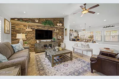 9117 W Tonto Lane, Peoria, AZ 85382 - Photo 6