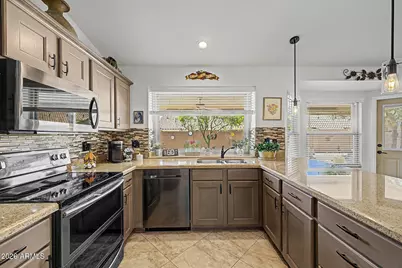 9117 W Tonto Lane, Peoria, AZ 85382 - Photo 22