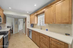 10429 W Hutton Dr, Sun City, AZ 85351 - Photo 14
