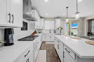 5728 N 107th Ln, Phoenix, AZ 85037 - Photo 10