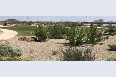 14817 W Gray Fox Trail, Surprise, AZ 85387 - Photo 8