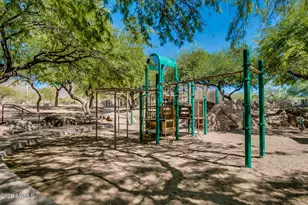 10531 E Bahia Dr, Scottsdale, AZ 85255 - Photo 32