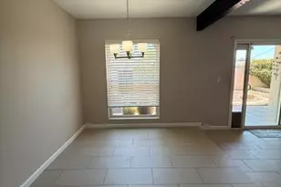 3243 N 38th St, Phoenix, AZ 85018 - Photo 8