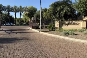 7264 W Cactus Wren Dr, Glendale, AZ 85303 - Photo 2
