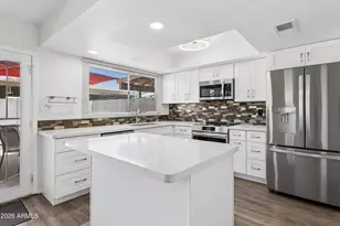 8141 E Vista Dr, Scottsdale, AZ 85250 - Photo 10