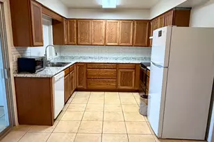 12624 N 105th Ave, Sun City, AZ 85351 - Photo 8