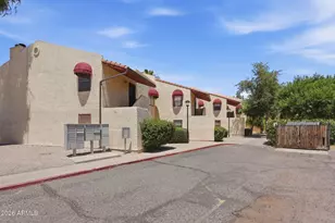 2515 N 52nd St, Phoenix, AZ 85008 - Photo 4