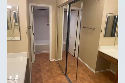 1880 E Morten Avenue #106, Phoenix, AZ 85020 - Photo 8