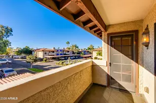 7557 N Dreamy Draw Dr, Phoenix, AZ 85020 - Photo 30