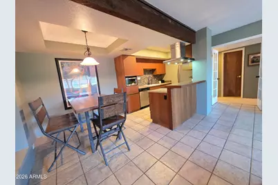 7557 N Dreamy Draw Drive #240, Phoenix, AZ 85020 - Photo 8