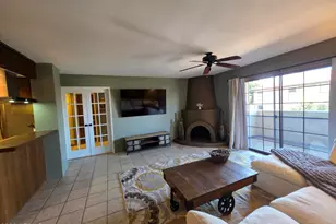 7557 N Dreamy Draw Dr, Phoenix, AZ 85020 - Photo 12