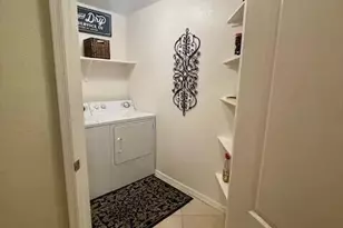 6900 E Princess Dr, Phoenix, AZ 85054 - Photo 14