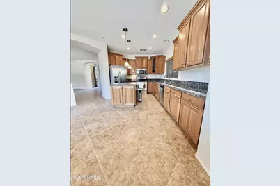 13614 W Merrell Street, Avondale, AZ 85392 - Photo 12