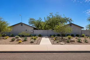 1533 E Adams St, Phoenix, AZ 85034 - Photo 1