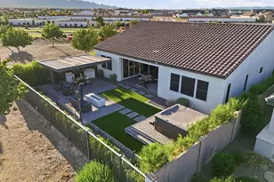 17775 W Guthrie St, Surprise, AZ 85388 - Photo 6