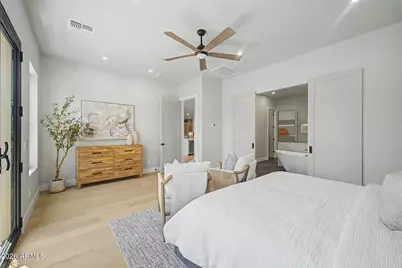 5145 E Pinchot Avenue, Phoenix, AZ 85018 - Photo 18