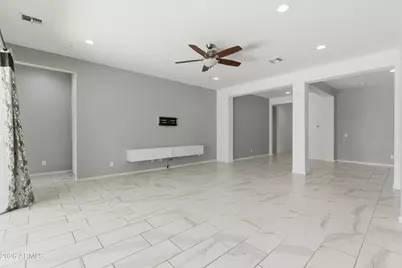 1083 E Holland Park Drive, Gilbert, AZ 85297 - Photo 6