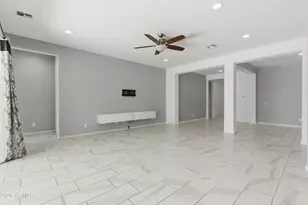 1083 E Holland Park Dr, Gilbert, AZ 85297 - Photo 6