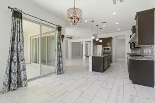 1083 E Holland Park Dr, Gilbert, AZ 85297 - Photo 14