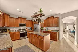23913 N 23rd Way, Phoenix, AZ 85024 - Photo 14