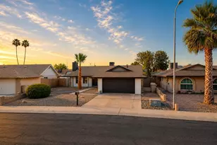 4617 W Echo Ln, Glendale, AZ 85302 - Photo 2
