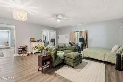 12801 N 15th Avenue, Phoenix, AZ 85029 - Photo 18