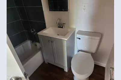 918 E Garfield Street #B, Phoenix, AZ 85006 - Photo 6