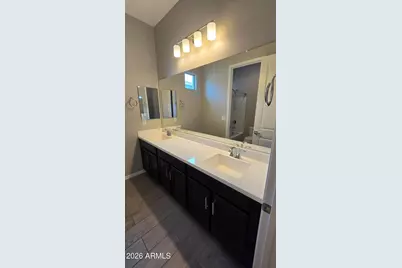 18351 W Mercer Lane, Surprise, AZ 85388 - Photo 8