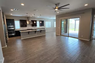 18351 W Mercer Ln, Surprise, AZ 85388 - Photo 12