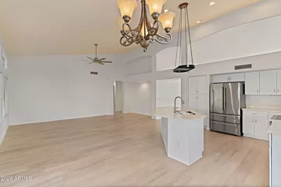 19449 N 36th Way, Phoenix, AZ 85050 - Photo 12
