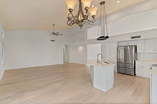 19449 N 36th Way, Phoenix, AZ 85050 - Photo 12