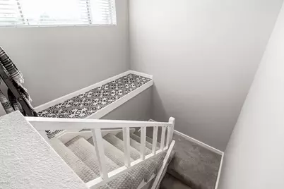 3635 E Turney Avenue #Apt 14, Phoenix, AZ 85018 - Photo 12