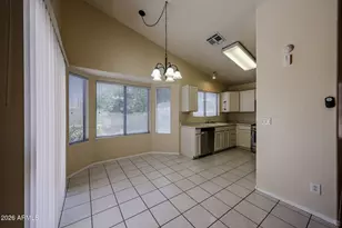 20437 N 105th Ave, Peoria, AZ 85382 - Photo 2