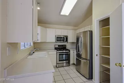 20437 N 105th Avenue, Peoria, AZ 85382 - Photo 8